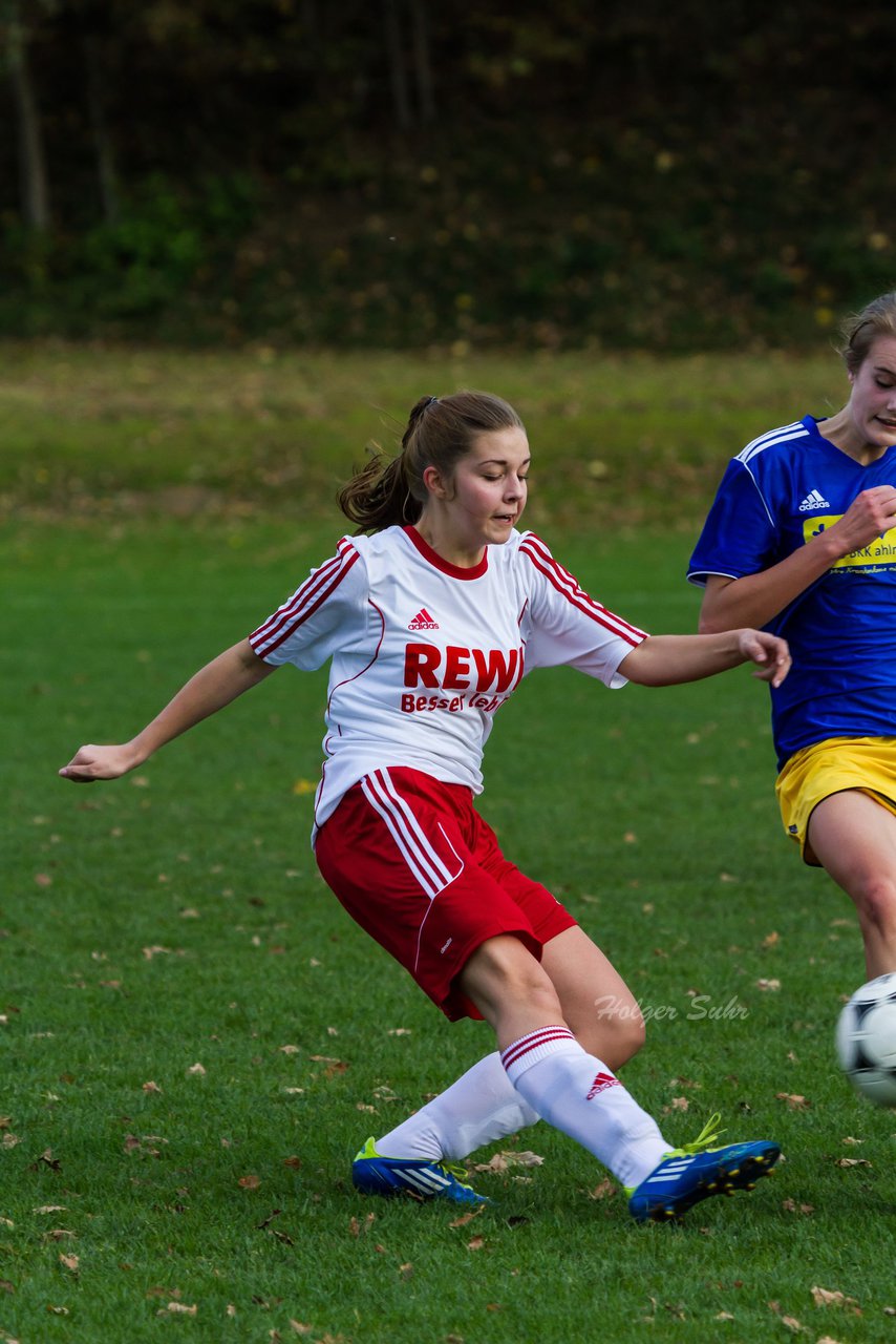 Bild 272 - B-Juniorinnen TSV Gnutz o.W. - TuS Tensfeld : Ergebnis: 3:2